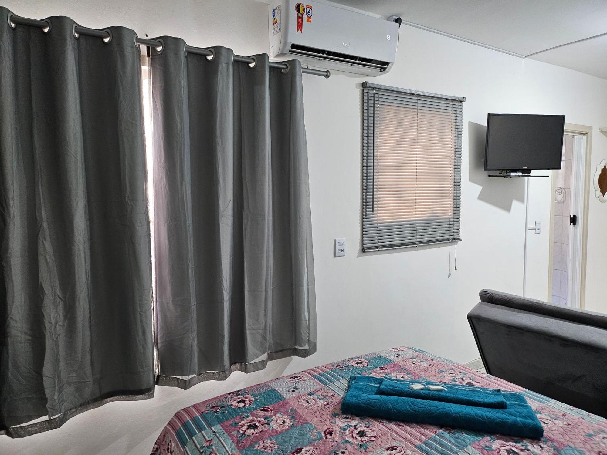 Consulado Americano Apartamento 50 Metros Da Entrada Para Visto Consulado Eua Porto Alegre Com Garagem Dış mekan fotoğraf